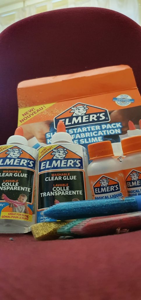 the contents of Elmer's Slime starter pack Elmer's Slime starter pack