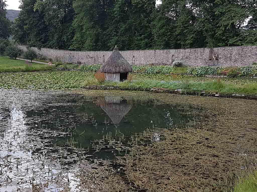 hut at Blair Castle pond